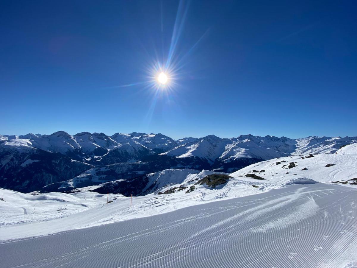 Ferienwohnung Dorfzentrum Disentis Esterno foto